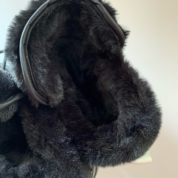 Michael Kors Lanis Boots - Picture 5 of 6